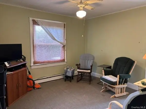 22 E 5th ST, Huntington Station, NY 11746