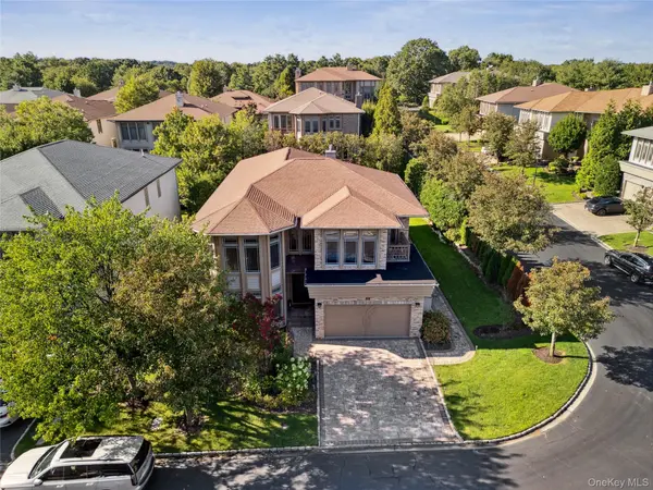 20 Kettlepond RD, Jericho, NY 11753