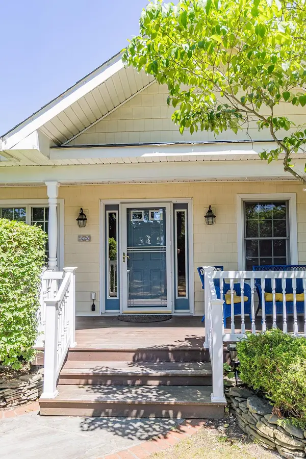 229 Alexander AVE, Nesconset, NY 11767