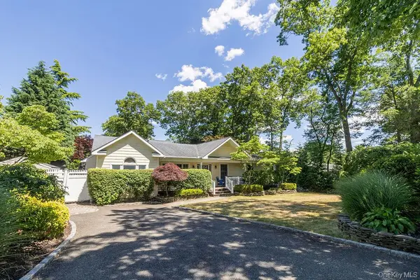 229 Alexander AVE, Nesconset, NY 11767