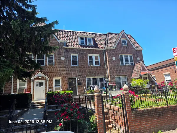 3716 79th ST, Jackson Heights, NY 11372