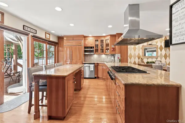 244 Grand BLVD, Massapequa Park, NY 11762