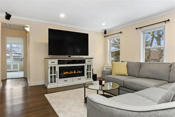 73 Broadway #2J, Pleasantville, NY 10570