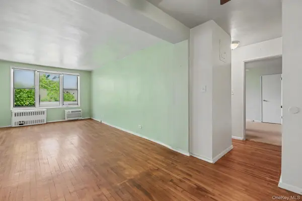 3235 Cambridge AVE #4L, Bronx, NY 10463