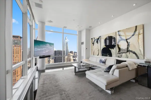 230 W 56th ST #PHB, New York (manhattan), NY 10019