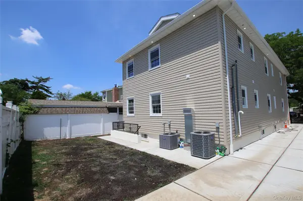 18112 145th AVE, Springfield Gardens, NY 11413