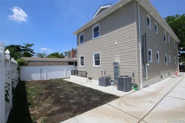 18112 145th AVE, Springfield Gardens, NY 11413