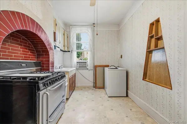 1622 Norman ST, Ridgewood, NY 11385