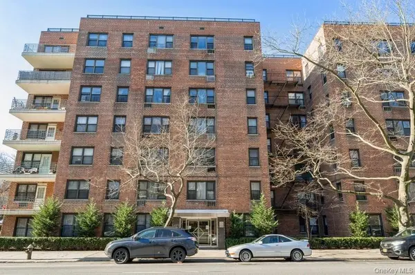 6485 Broadway #5K, Bronx, NY 10471