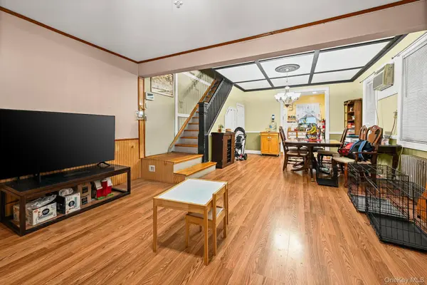 11518 146th ST, Jamaica, NY 11436