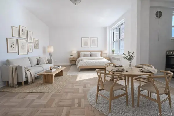 30-11 Parsons BLVD #2T, Flushing, NY 11354