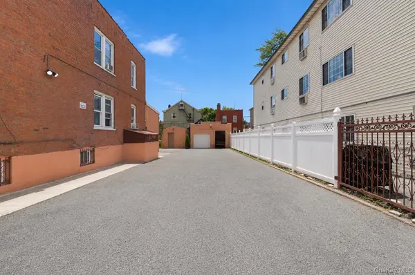 756 E 223rd ST, Bronx, NY 10466