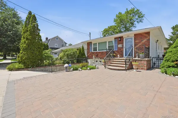 153 Davison AVE, Lynbrook, NY 11563