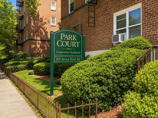 765 Bronx River Rd #6G, Bronxville, NY 10708