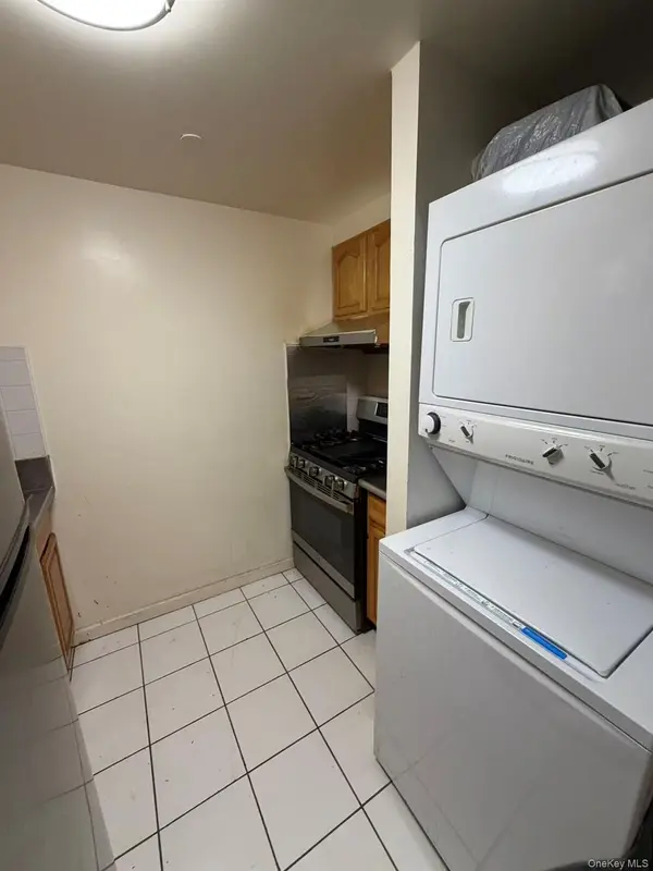 13537 37th AVE #3C, Flushing, NY 11354