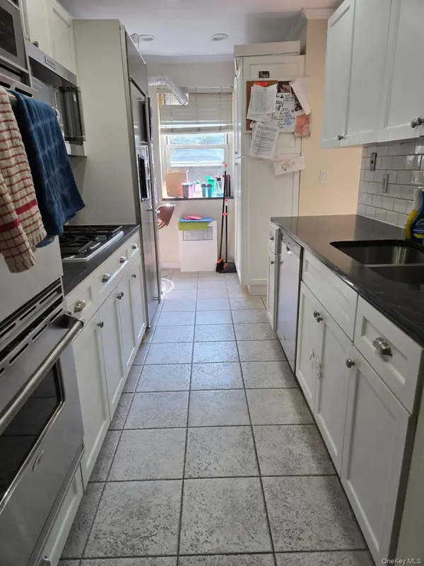 463 Summit AVE #1- I, Cedarhurst, NY 11516