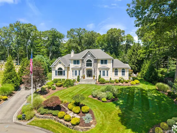22 Perrins Peak RD, Stony Point, NY 10980