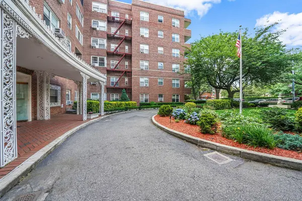 67-66 108th ST #D/3, Forest Hills, NY 11375