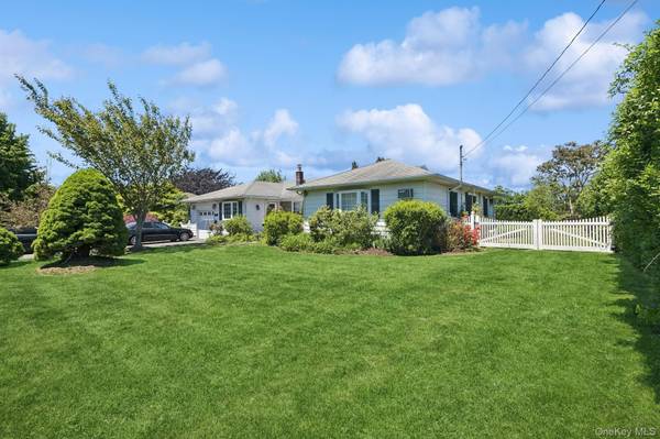 59 Wiltshire ST, Southampton, NY 11968