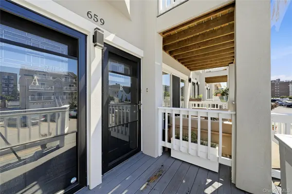 659 E Broadway #B, Long Beach, NY 11561