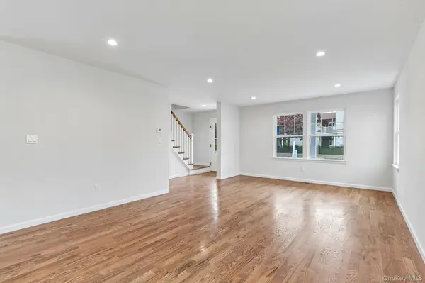 384 Scudder AVE #Lot 2, Copiague, NY 11726
