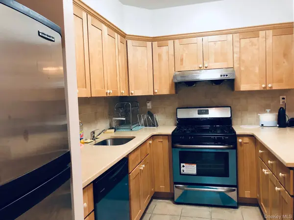 42-31 Colden ST #F3EG, Flushing, NY 11355