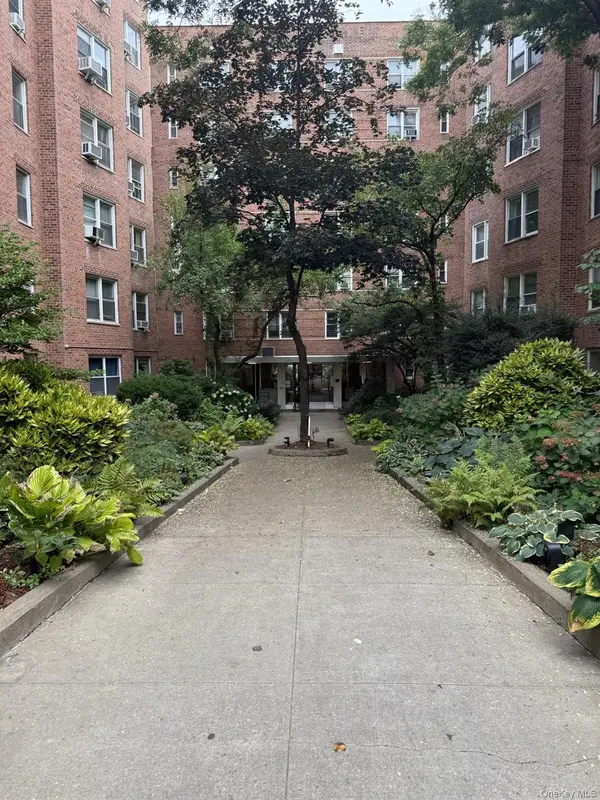 800 GRAND CONCOURSE #LEN, Bronx, NY 10451