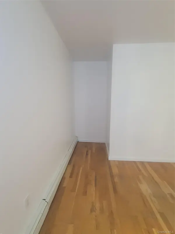 2407 Barker AVE, Bronx, NY 10467