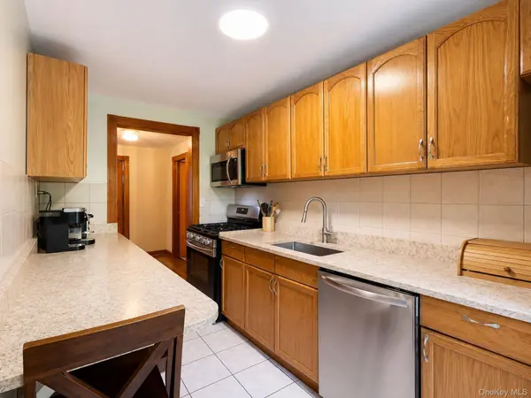 19-48 80th ST #1, Astoria, NY 11370