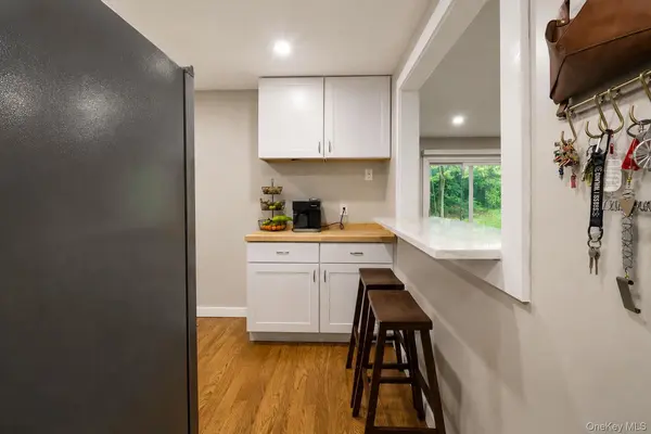 95 Country Club LN, Pomona, NY 10970