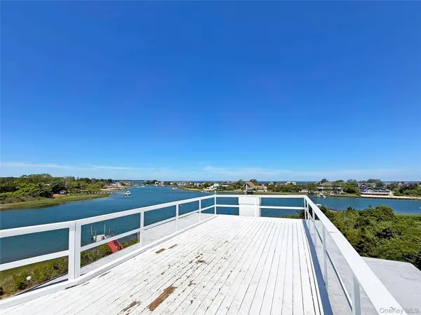 19 Cold Spring CT, Southampton, NY 11968