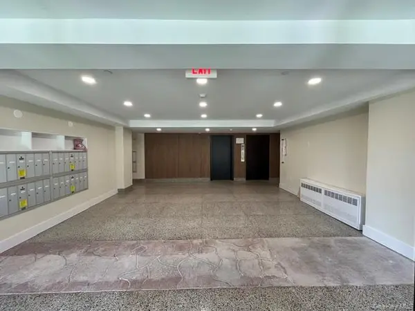 671 Bronx River RD #6G, Yonkers, NY 10704