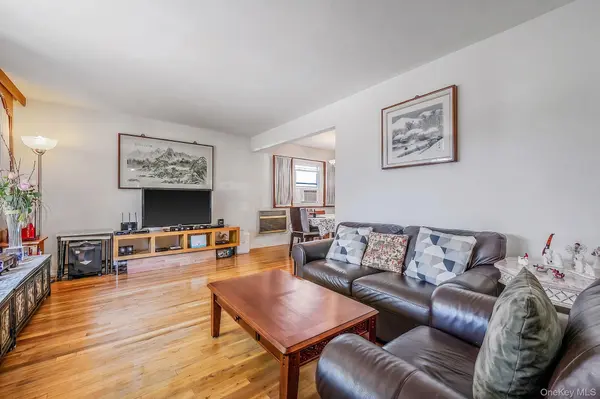 14615 27th AVE, Flushing, NY 11354