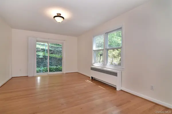 74 Briary RD, Dobbs Ferry, NY 10522