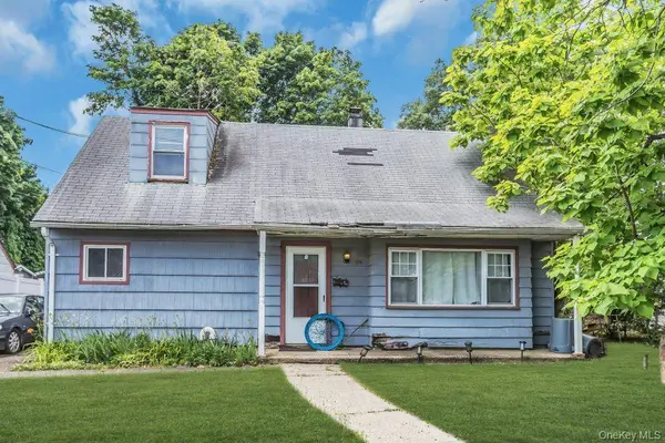 173 Denton PL, Roosevelt, NY 11575