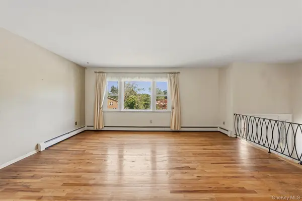 1753 Highbrook ST, Yorktown Heights, NY 10598