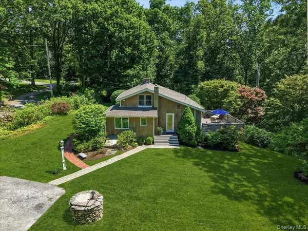 235 Boone RD, Yorktown Heights, NY 10598
