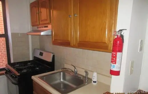 3231 Barker AVE #2C, Bronx, NY 10467