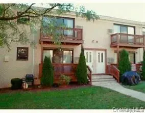 284 Sneden PL #284, Spring Valley, NY 10977
