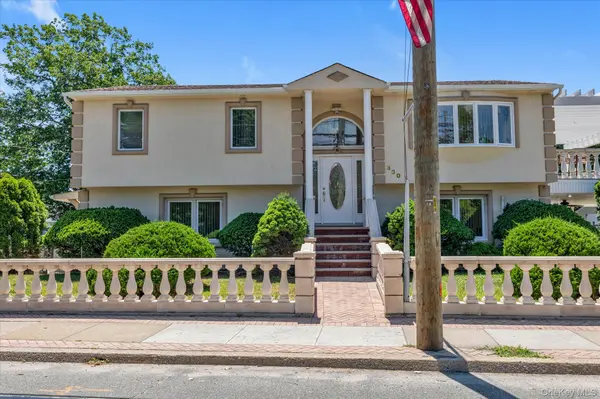 330 Bayville AVE, Bayville, NY 11709