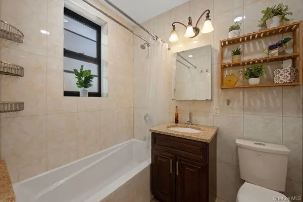 7119 Shore RD #3E, Brooklyn, NY 11209