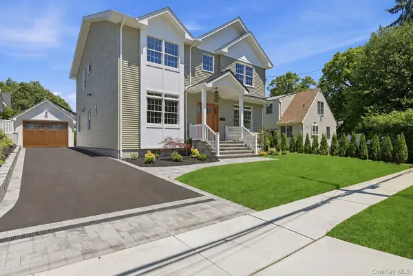 43 Highland AVE, Port Washington, NY 11050