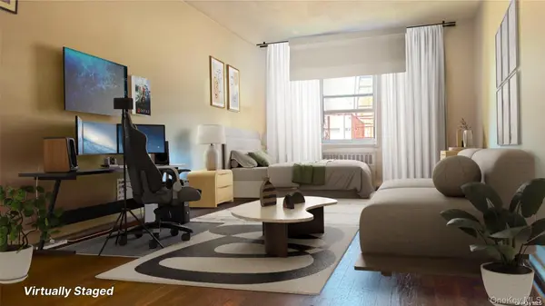 142-05 Roosevelt AVE #721, Flushing, NY 11354