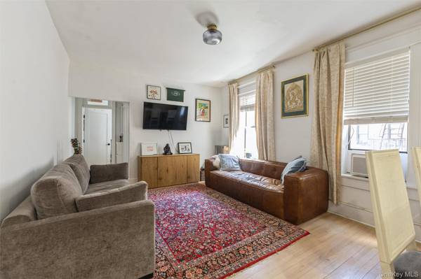 35 Crown #4G, Brooklyn, NY 11225