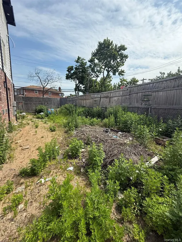 9430 Albert RD, Ozone Park, NY 11417