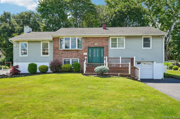 13 Bayview DR, Stony Point, NY 10980