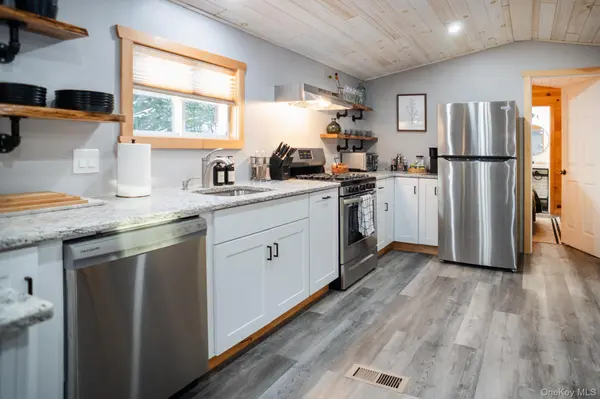 1073 Crystal Lake RD, Narrowsburg, NY 12764