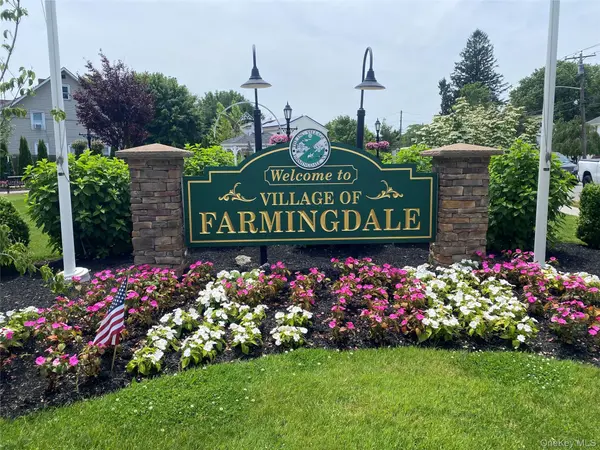 156 Jervis AVE #156, Farmingdale, NY 11735