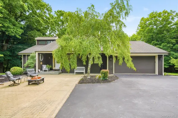 842 Route 284, Westtown, NY 10998