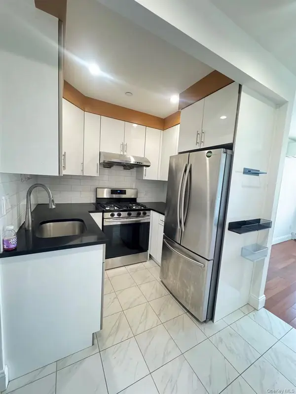 14456 Roosevelt AVE #5A, Flushing, NY 11354
